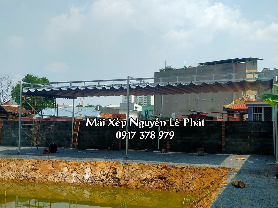 xuong may ep bat mai xep luon song